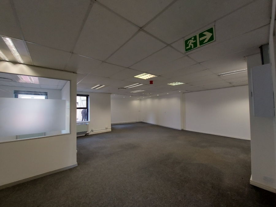 To Let commercial Property for Rent in Mowbray Western Cape